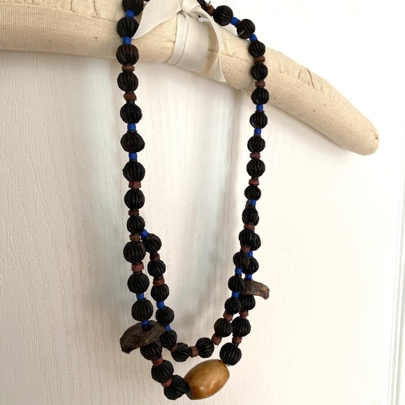 Handmade African Chunky Wood Beaded Necklace - Picture 4 of 13